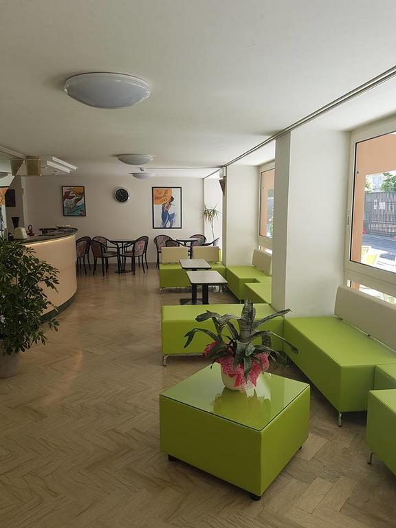 Hotel Tre Assi Rimini Eksteriør billede