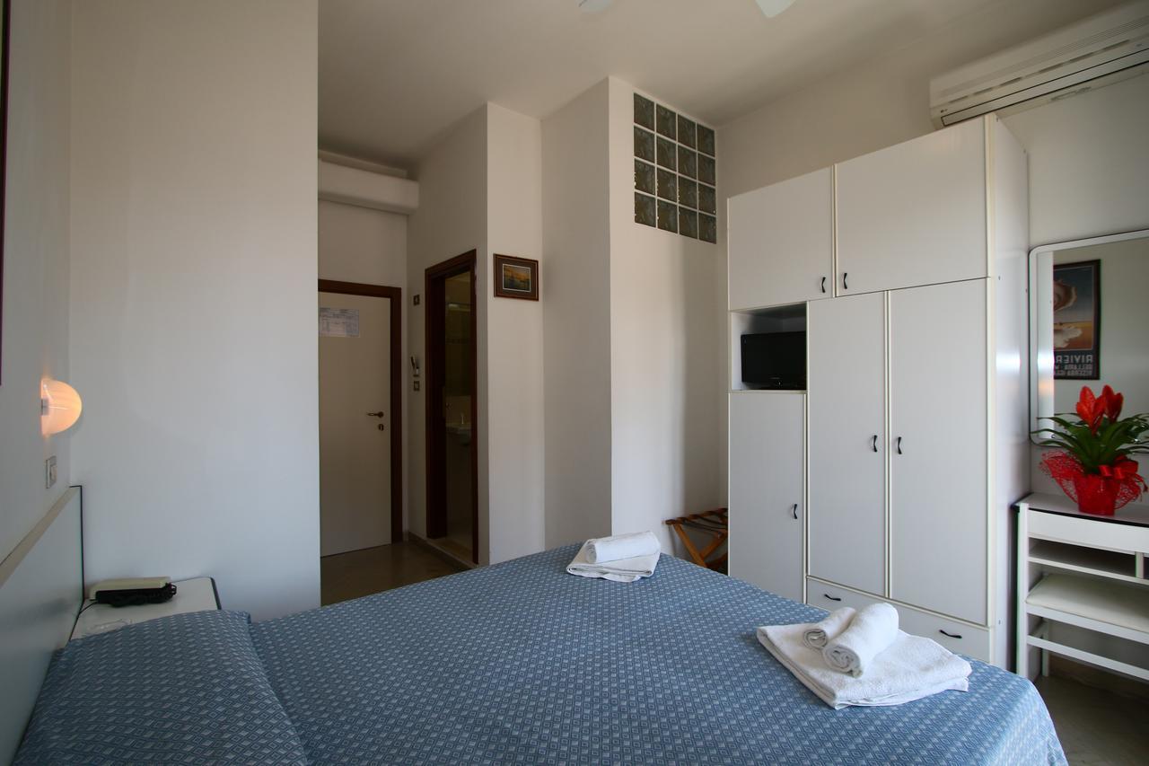 Hotel Tre Assi Rimini Eksteriør billede