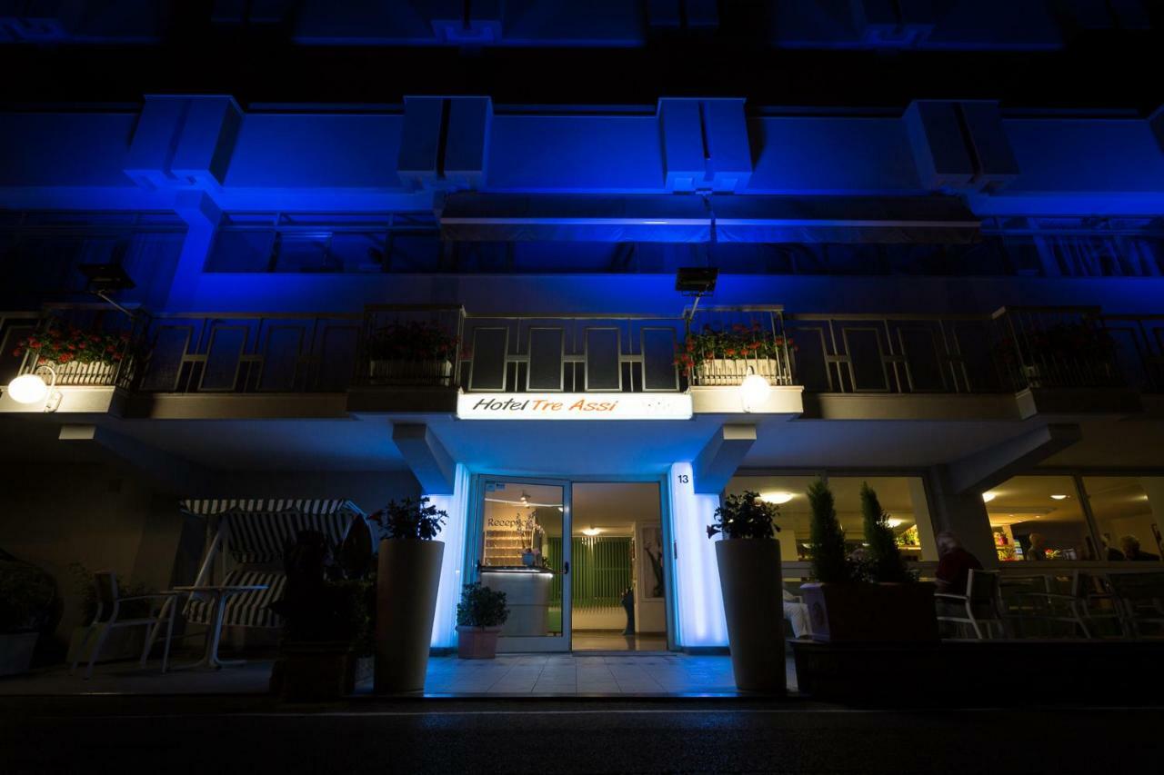 Hotel Tre Assi Rimini Eksteriør billede